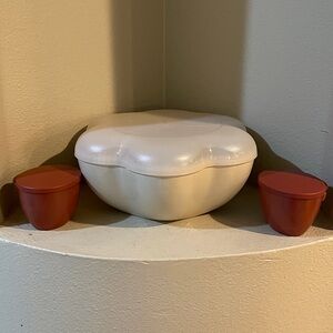 Tupperware Impressions Cream & Rust Chip n Dip Bowl